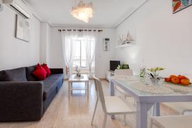 Plaja 200m mesafede lüks bir rezidenste daire