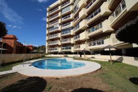 Fuengirola 2. satırda deniz manzaralı muhteşem daire