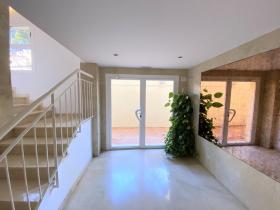 Fuengirola 2. satırda deniz manzaralı muhteşem daire