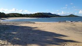 Analanjirofo satılık sahil arazi