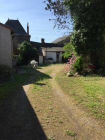 Satılık arsa 10.000 m2 Nantes 15 dakika