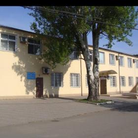 Satılık arsa ile ofis binası