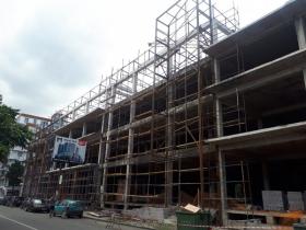 Batum'da yeni bir binada daire