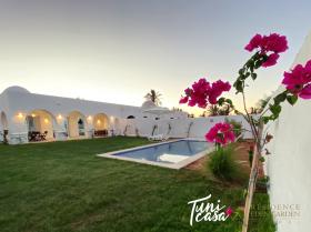 Plaja 200m mesafede lüks villa
