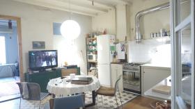 Ramblas'a balkonlu 130 m2 satılık daire