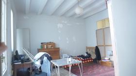 Ramblas'a balkonlu 130 m2 satılık daire