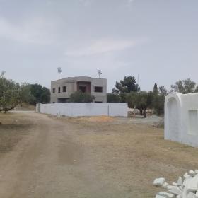 Barraket Sahel Hammamet'te bitmemiş Amerikan tarzı villa