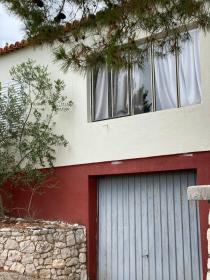 Klek Rivierası'nda deniz kenarındaki ev