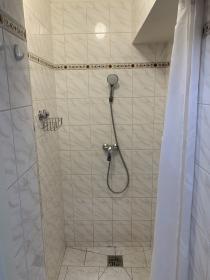 Hlubocepy'de kiralık daire - Prokopske údolí