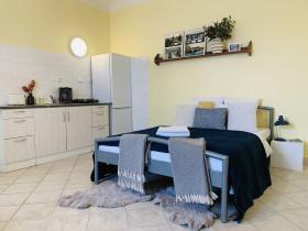 Hlubočepy'de kiralık stüdyo - Prokopské údolí