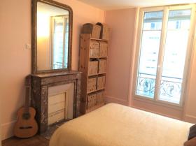 Montmartre Paris 18. bölgede satılık 3 odalı daire