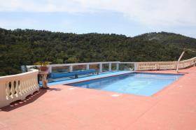 6 daireli müstakil villa - iyi kira getirisi