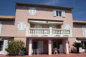6 daireli müstakil villa - iyi kira getirisi