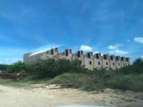 Playa el Yaque'de birlikte satılık havuzlu 9 ev