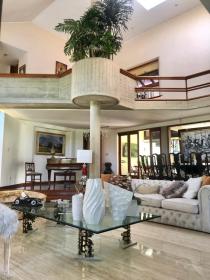La Lagunita, Caracas'ta muhteşem modern ev