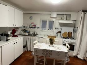 Şehir merkezine yakın sakin bir konut ortamında villa