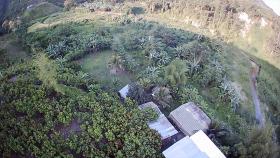 Dağlardan çıkan şelalelerin bulunduğu 71 hektarlık çiftlik