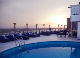 Kahire'nin merkezinde, doğrudan Nil'in önünde satılık lüks otel