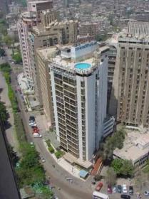 Kahire'nin merkezinde, doğrudan Nil'in önünde satılık lüks otel