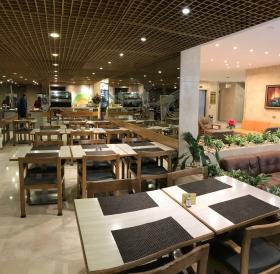 Kahire'nin merkezinde, doğrudan Nil'in önünde satılık lüks otel
