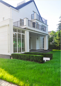 Stary Mokotów'un kalbinde satılık villa