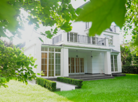 Stary Mokotów'un kalbinde satılık villa