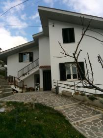 550 metre yükseklikte kır evi