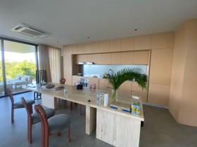 Olağanüstü deniz manzarasına sahip muhteşem Hollywood tarzı villa