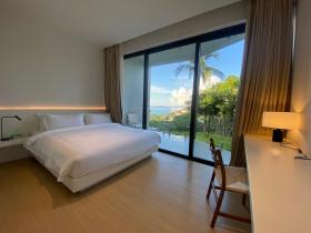 Olağanüstü deniz manzarasına sahip muhteşem Hollywood tarzı villa