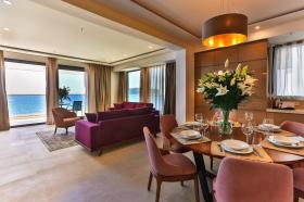 Adriyatik Denizi'nin ilk kıyısında tam donanımlı iki yatak odalı daireler