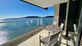 Adriyatik Denizi'nin ilk kıyısında tam donanımlı iki yatak odalı daireler