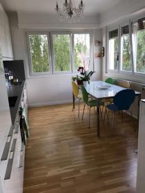 Robertsau Strasbourg'da kiralık mobilyalı daire 4 oda - 100 m2
