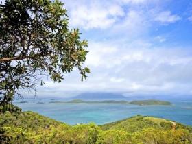 Mayotte adası, dünyanın en büyük lagünlerinden biridir. Konut geliştirme les Courols - Hanjagua.