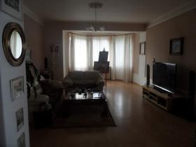 Prag'ın prestijli bir yerleşim bölgesinde çok daireli ev