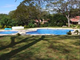 Güzel Kosta Rika Gold Coast'ta uygun fiyatlı yatırım/emeklilik villası