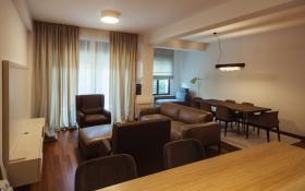 Kralja Nikola park yakınında iki yatak odalı daire Podgorica