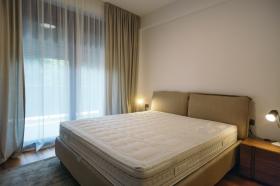 Kralja Nikola park yakınında iki yatak odalı daire Podgorica