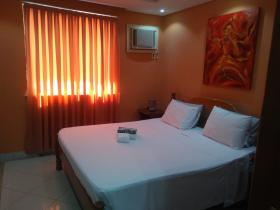 Güzel bir konumda denize sıfır satılık otel