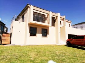 Lüks 5 yatak odalı ev Blue Valley Golf Estate, Midrand, Güney Afrika