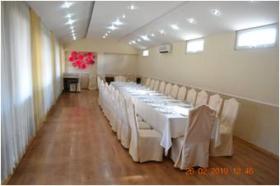 Aghmashenebeli Tiflis'te satış 2000 m2 binalar, 1700 m2 restoran