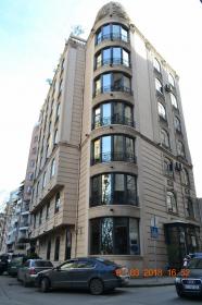 Tiflis'in Süper merkezinde satılık 4 yıldızlı otel