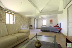 Muhteşem su değirmeni 277 m2, 12 oda tamamen restore edilmiş