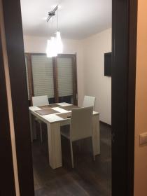 Nehir manzaralı büyük güzel daire