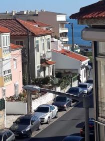 Cascais'te daire plaja 50 metre