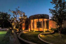 Muhteşem Bali'de yeni bir villa satılık