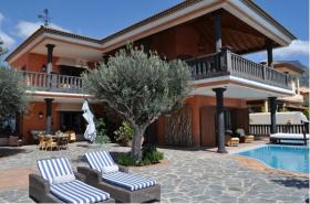 Villa El Galeon - aydınlık ve mobilyalı konak