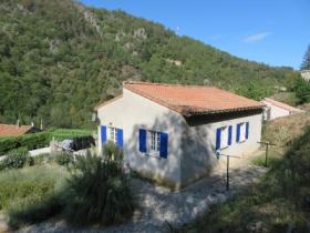 Ardèche kalbinde Satılık Villa