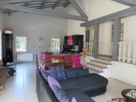 Ardèche kalbinde Satılık Villa
