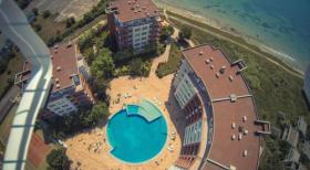 Ravda'da deniz manzaralı bir stüdyo satılık