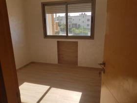 Satılık lüks bir villada daire